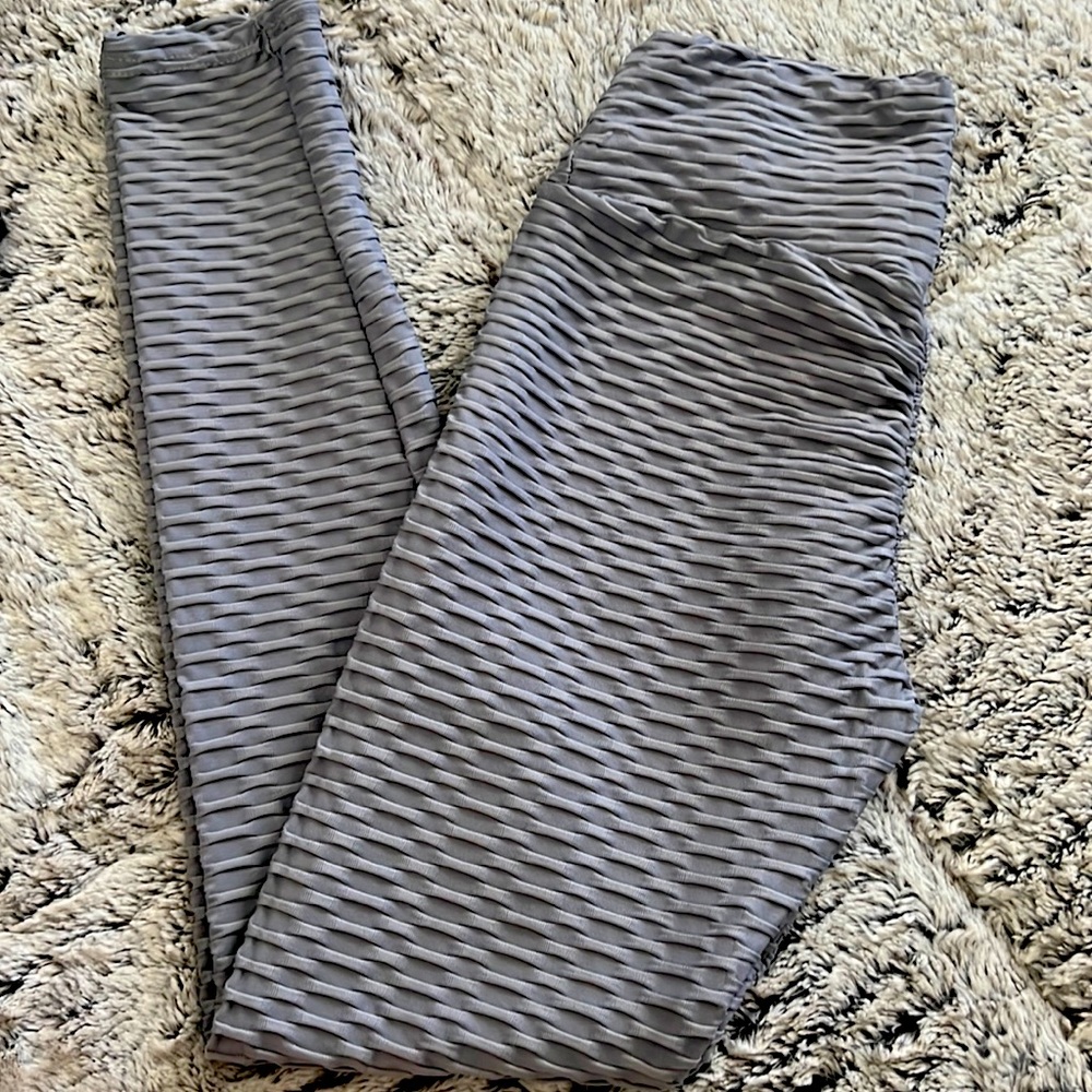 Bubble TikTok leggings women's small/medium